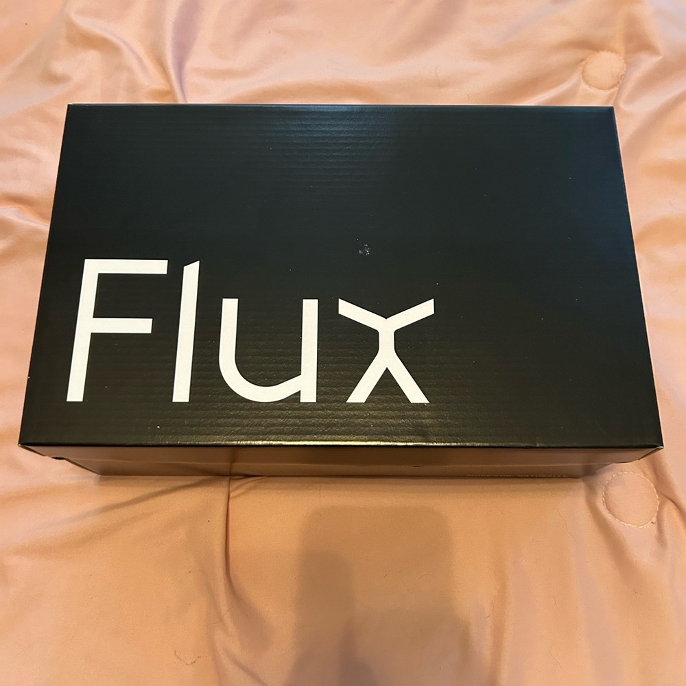 Flux White Sneakers